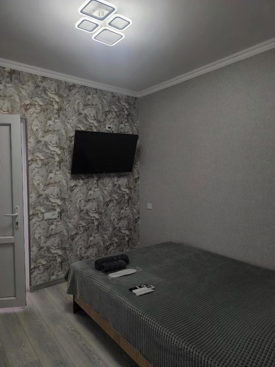 Welcome Erivan Exterior foto